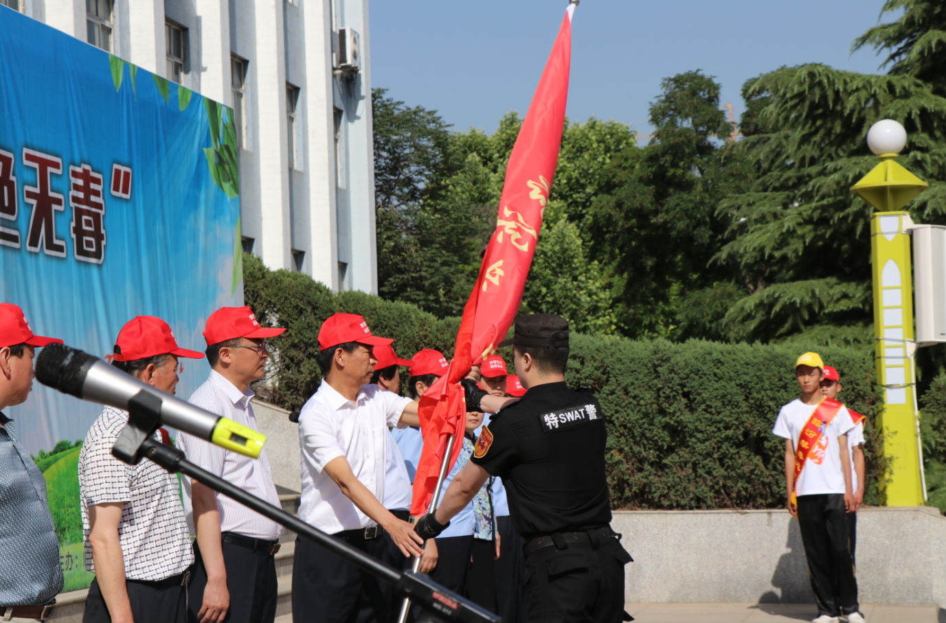 微信图片_20180605165213.png