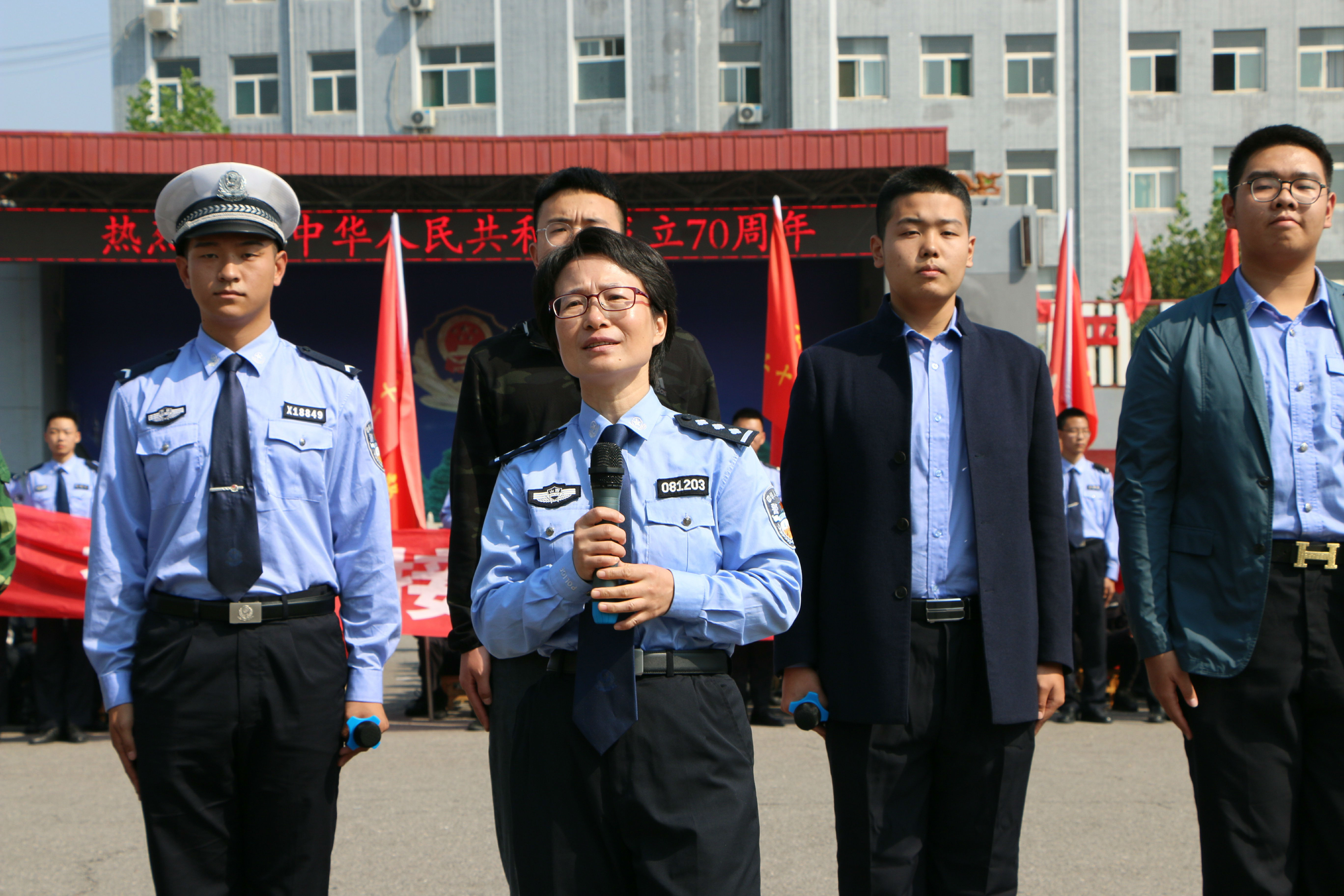 情景剧《我骄傲 我是中国人》公共安全部 (2).jpg