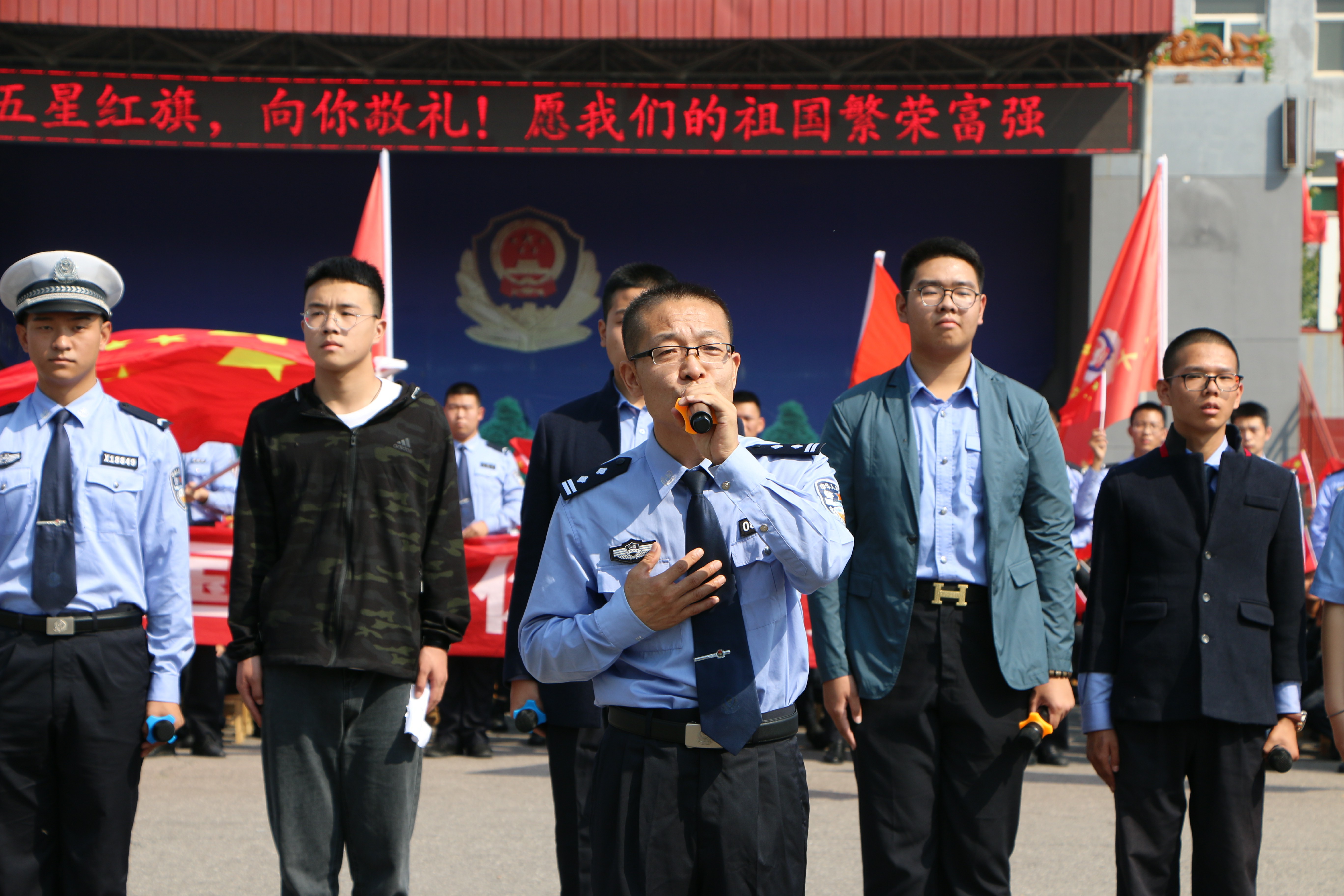 情景剧《我骄傲 我是中国人》公共安全部 (3).jpg